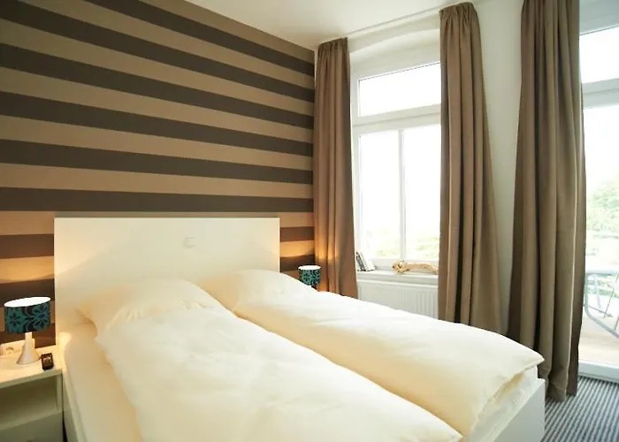 Eisberg 3 Mit Schoener Balkonterrasse Norderney